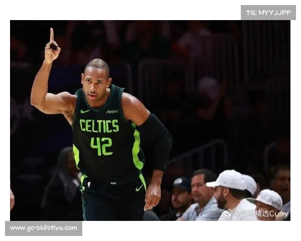 史蒂文斯谈霍福德：他是球队的核心，每个人都因他变得更强(史蒂文霍尔)